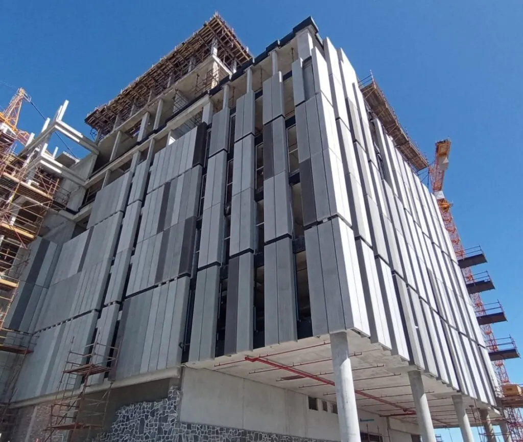 Unique Facade x opt Unique Facade x opt